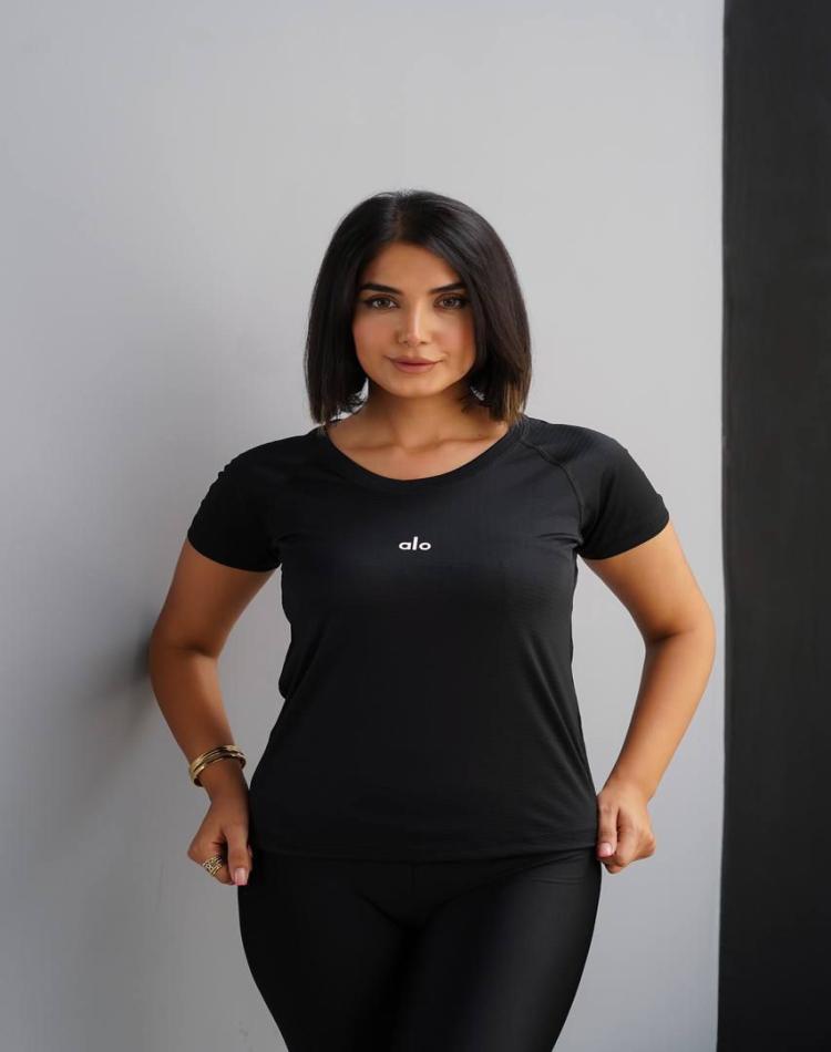 تیشرت زنانه الو