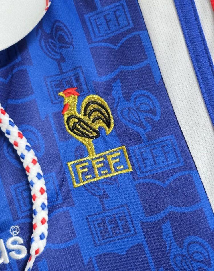 کیت-اول-فرانسه-1996-ورژن-پلیری