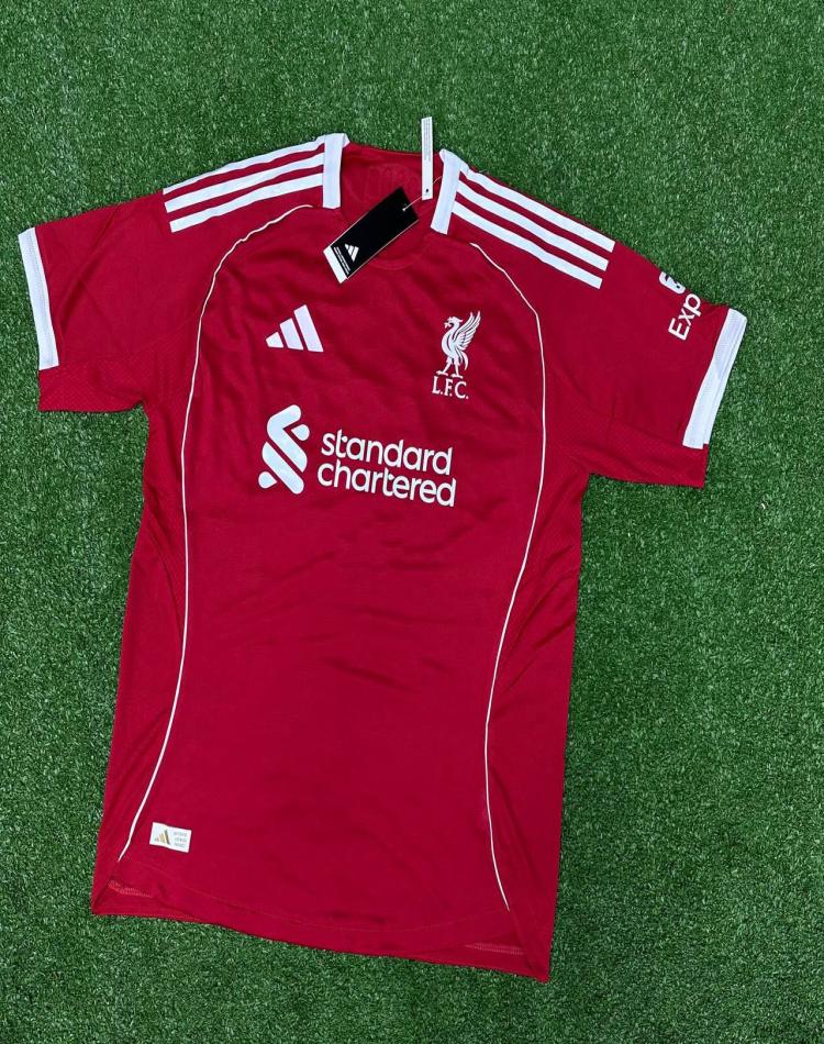 کیت اول لیورپول 2026 ورژن پلیری