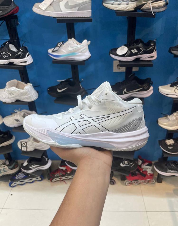 کفش اسیکس اسکای الایت میانه  مستر