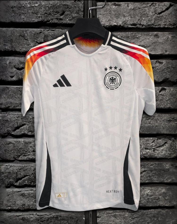 کیت اول المان 2025 پلیری